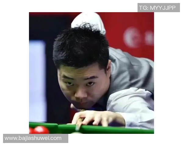 2005年丁俊晖与亨得利巅峰对决的精彩瞬间与历史意义分析