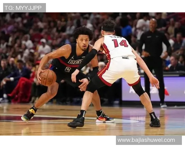 2012年热火与活塞的激烈对决回顾与精彩瞬间分析